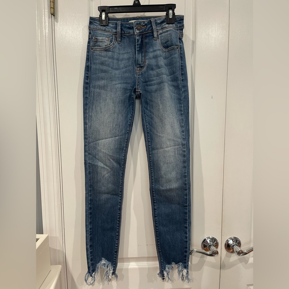 Hidden skinny jeans